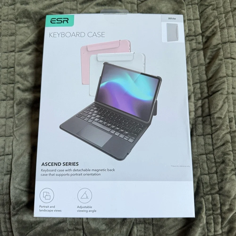 ESR Ascend Keyboard Case for iPad Air 11, iPad Pro 11 & iPad Air 4th & 5th Gen